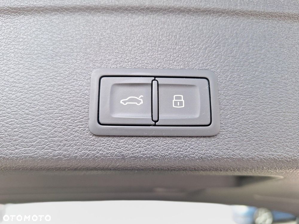 Audi A4 Avant 35 TFSI mHEV Advanced S tronic - 33