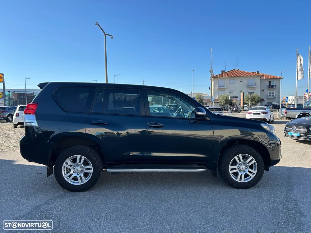 Toyota Land Cruiser - 6