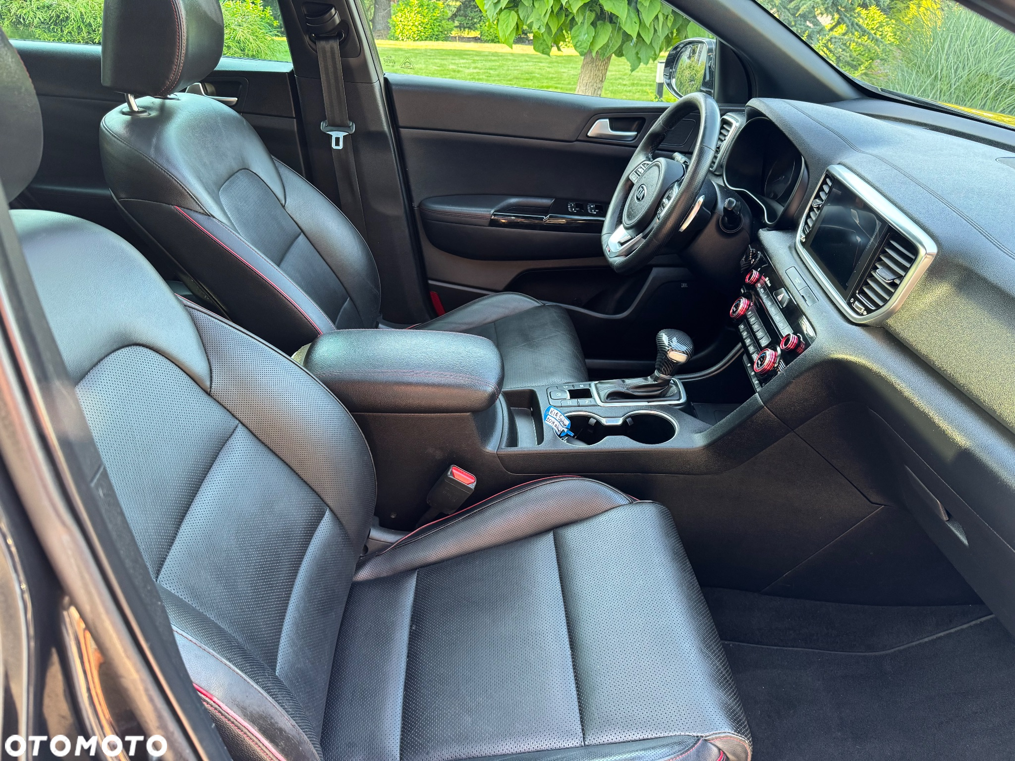 Kia Sportage - 14