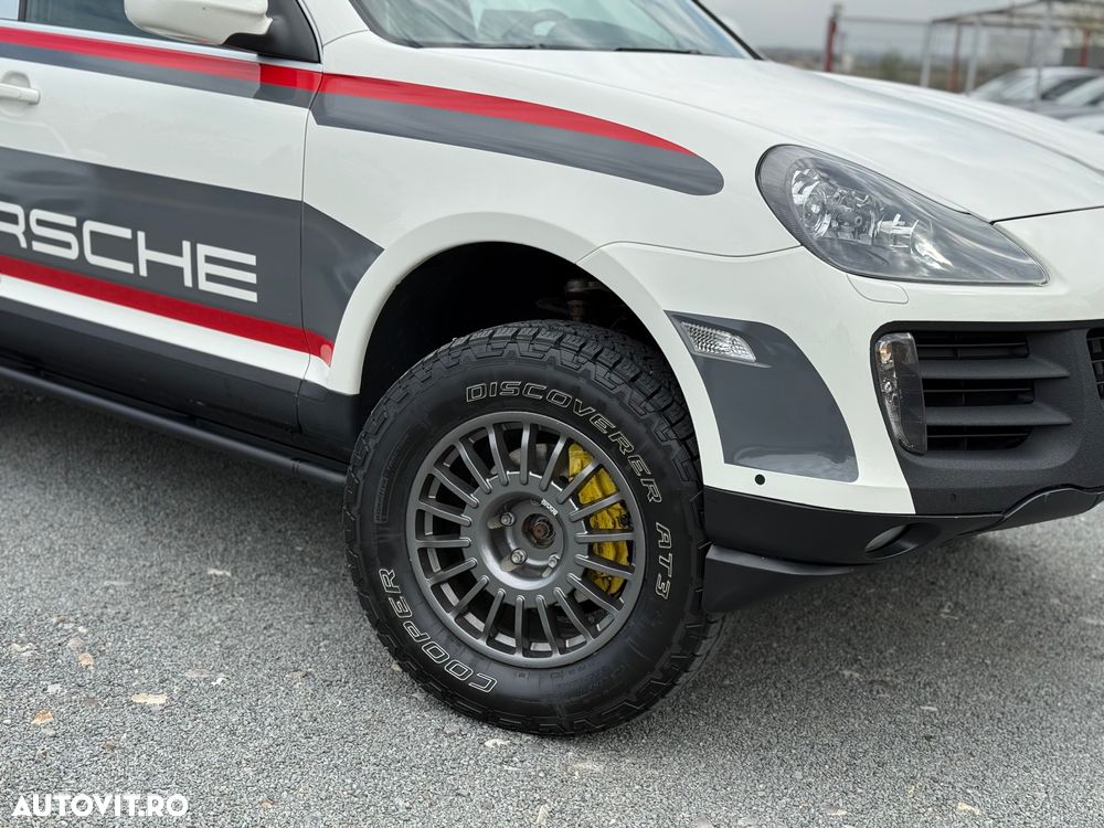 Porsche Cayenne - 24