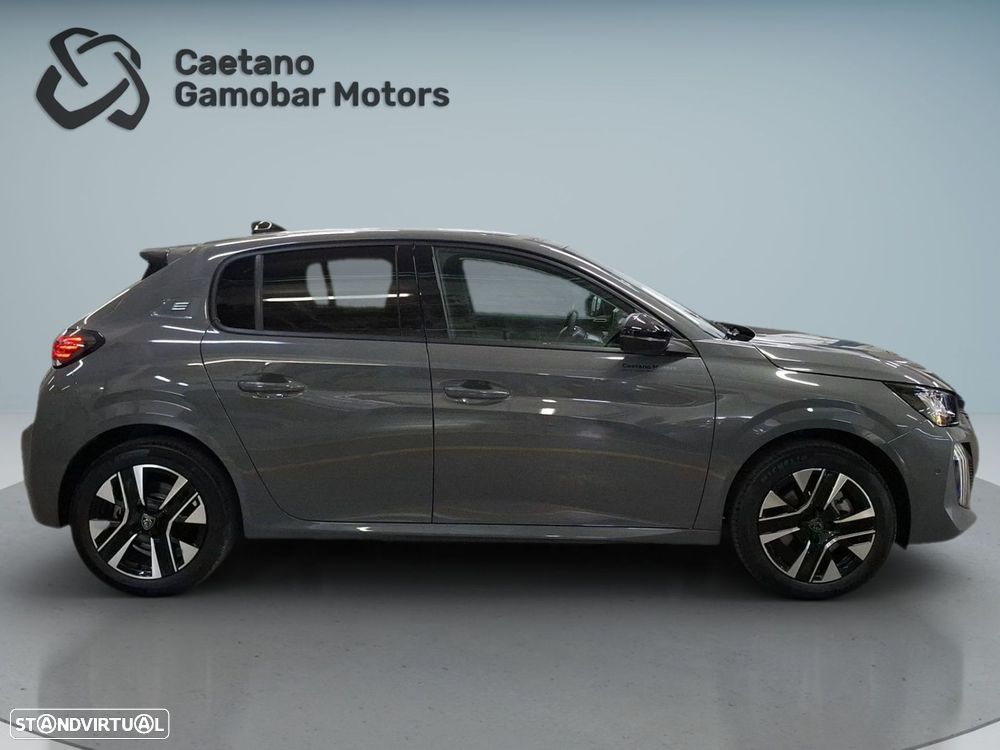 Peugeot e-208 50 kWh Allure — fotografia 8
