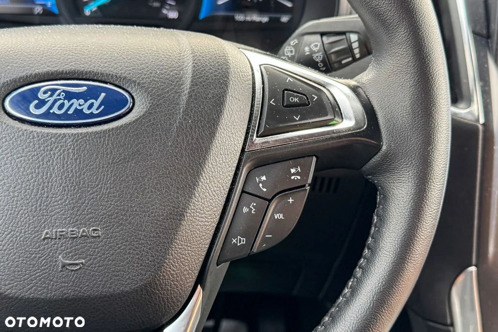 Ford Edge - 27