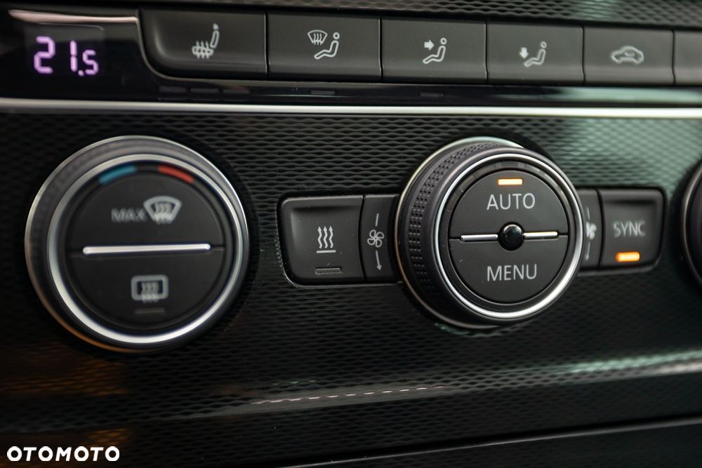 Volkswagen Golf Variant GTD (BlueMotion Technology) - 32