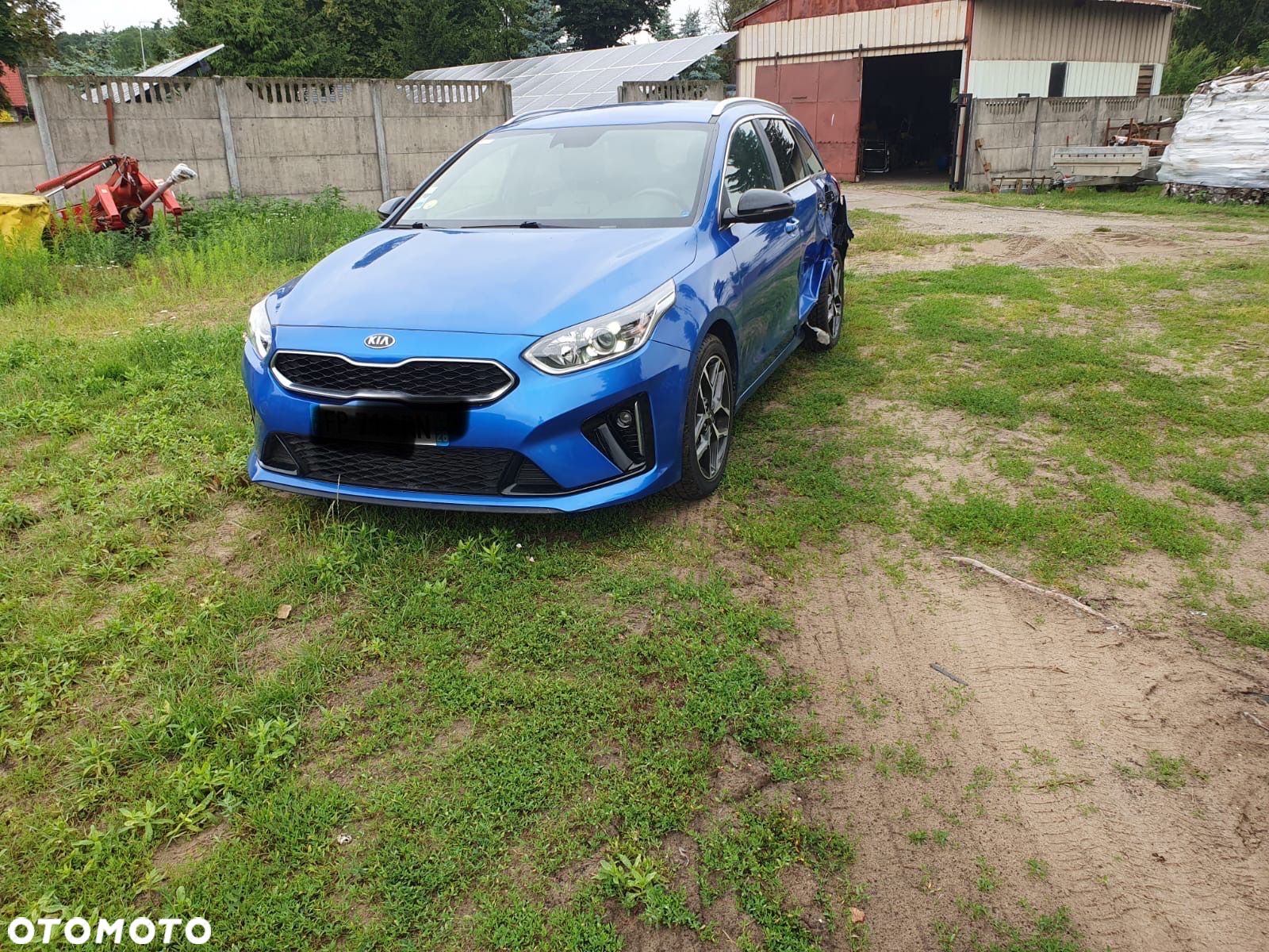 Kia Ceed - 1