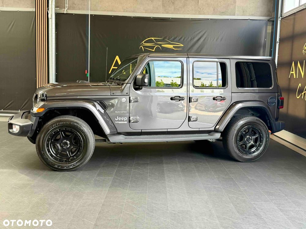 Jeep Wrangler Unlimited GME 2.0 Turbo Sahara - 5