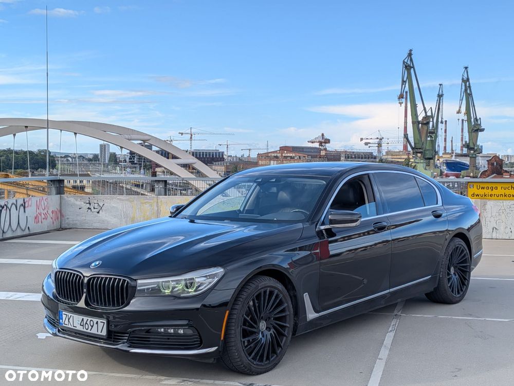 BMW Seria 7 740Li - 2