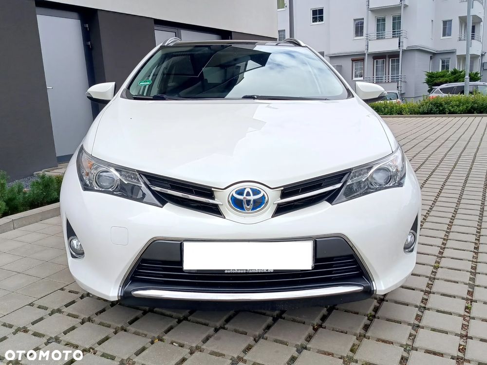 Toyota Auris 1.8 HSD Luna - 2