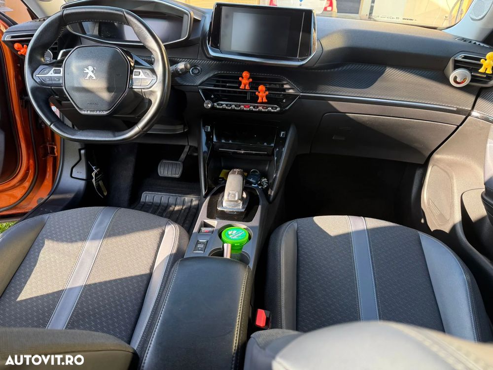 Peugeot 2008 1.2 L PureTech STT EAT8 Active - 8