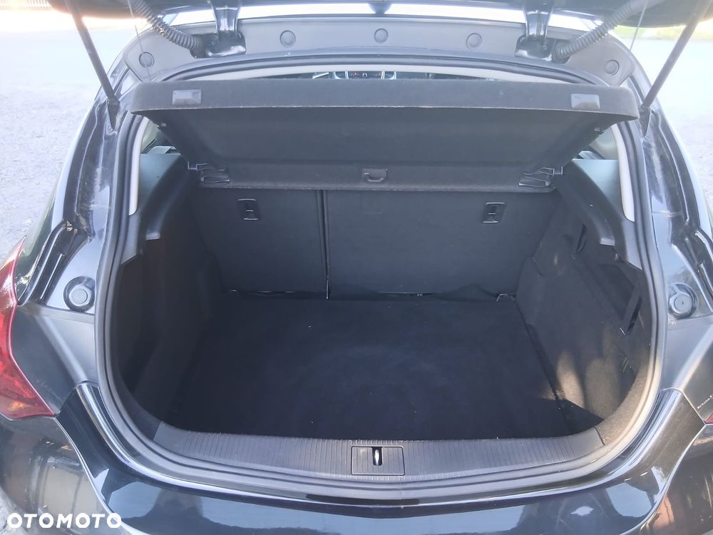 Opel Astra 1.4 Turbo Cosmo - 38