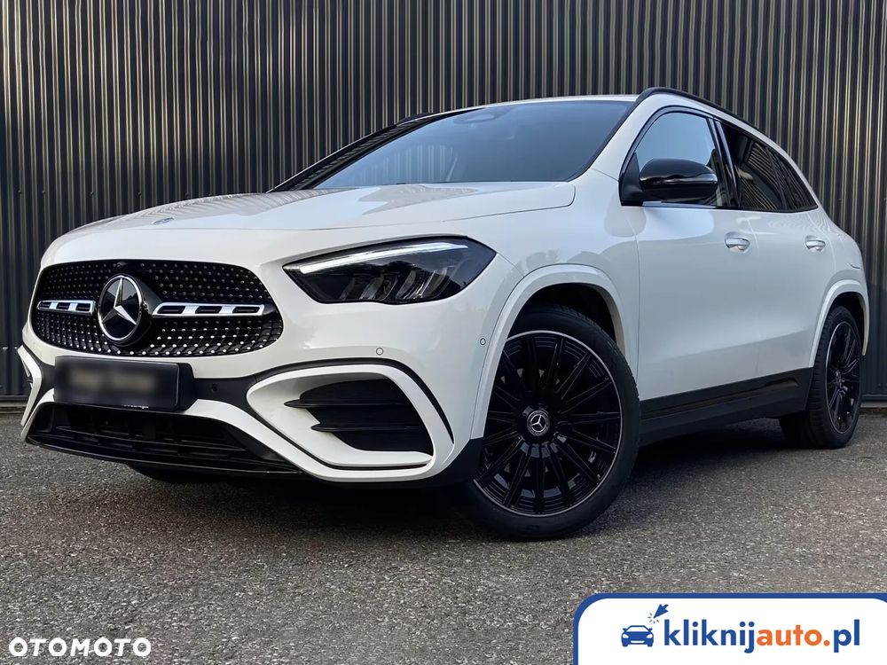Mercedes-Benz GLA 200 AMG Line - 3
