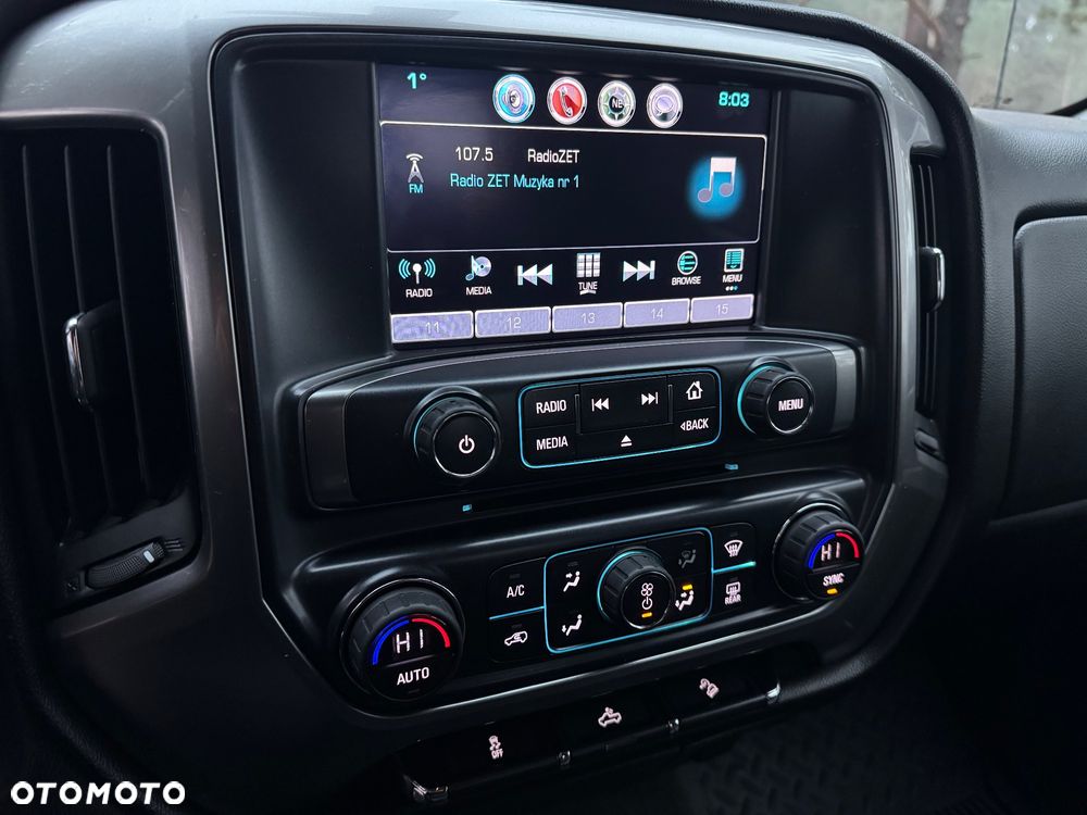 Chevrolet Silverado - 39