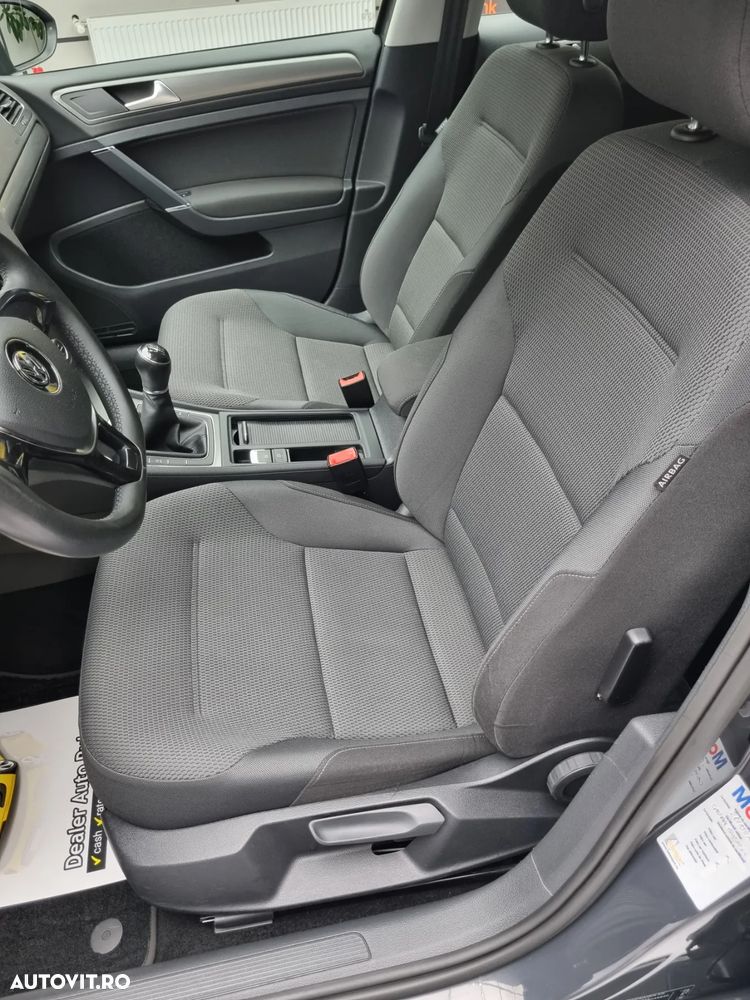 Volkswagen Golf 2.0 TDI BMT Comfortline - 10