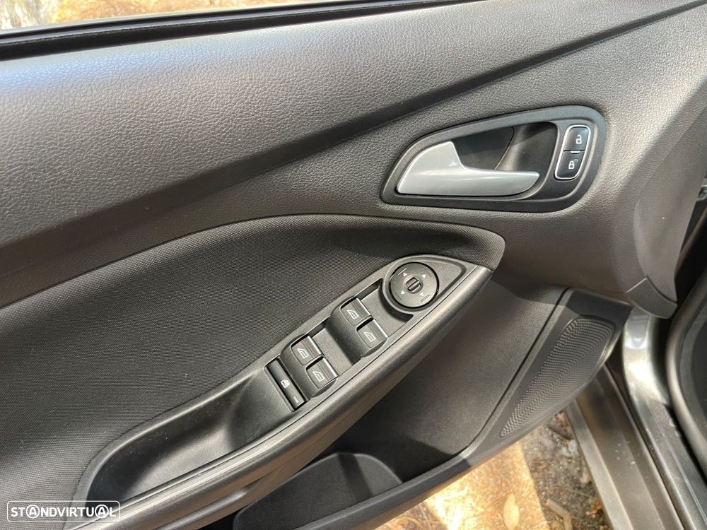 Ford Focus 1.0 SCTi Trend+ - 24