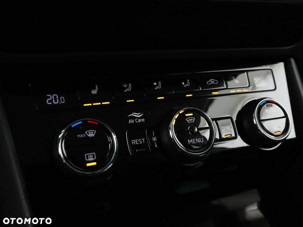 Skoda Superb 2.0 TDI 4x4 Ambition DSG - 28