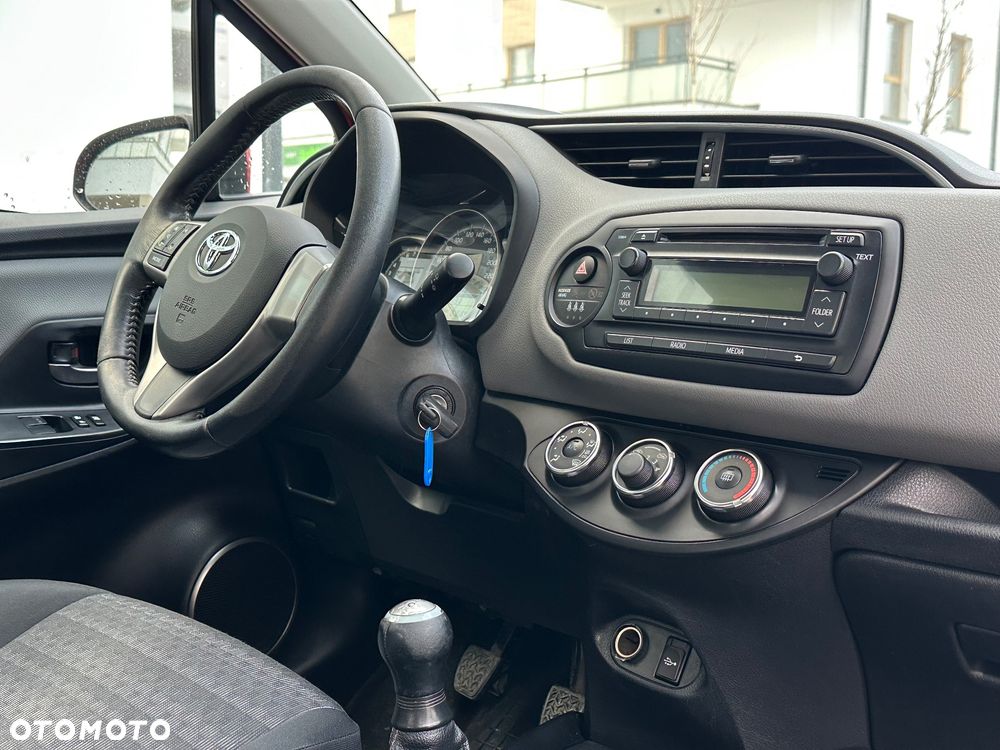Toyota Yaris 1.33 Dynamic - 11