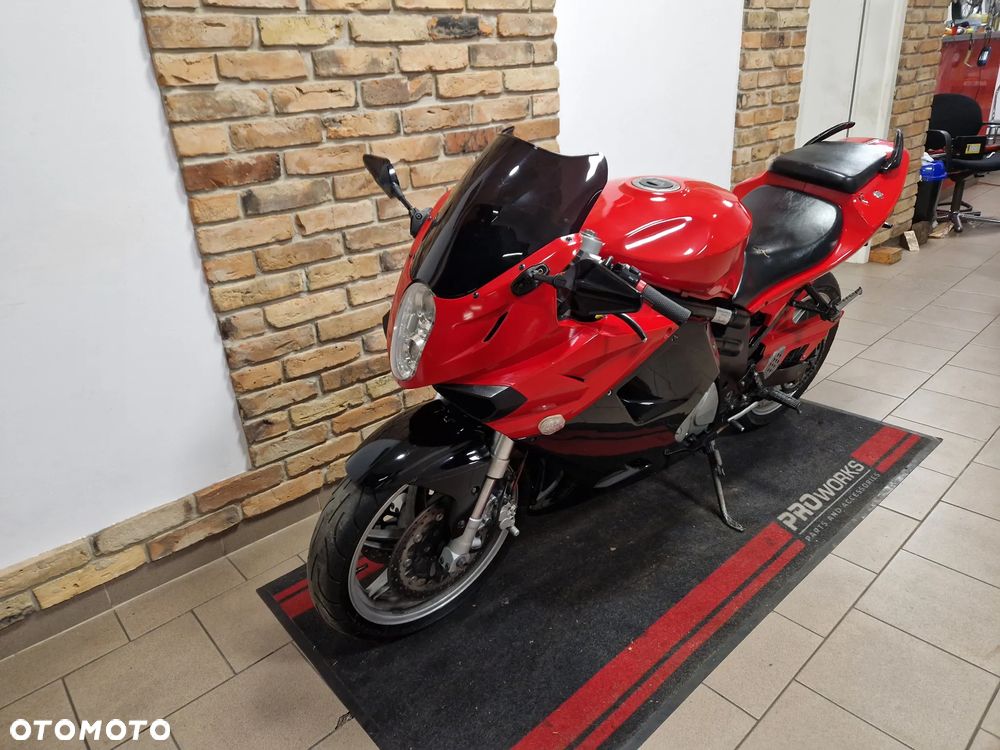 Hyosung GT - 6