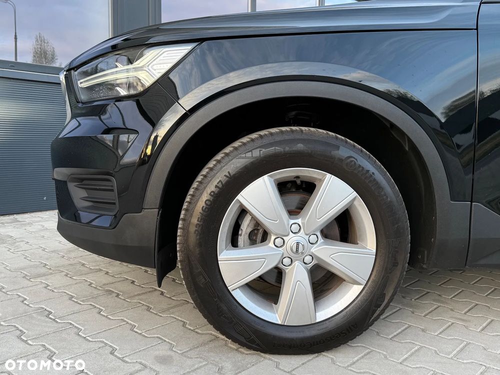 Volvo XC 40 T2 Momentum Core - 3
