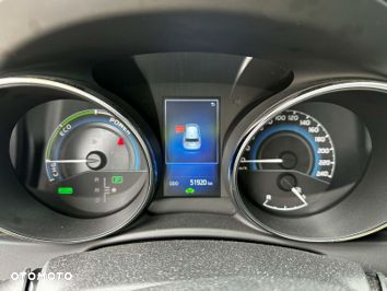 Toyota Auris - 13
