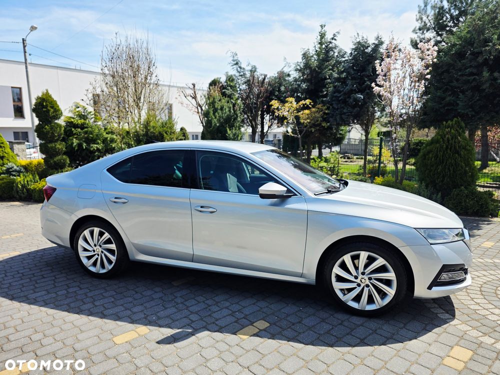 Skoda Octavia 2.0 TSI 4x4 Style DSG - 10