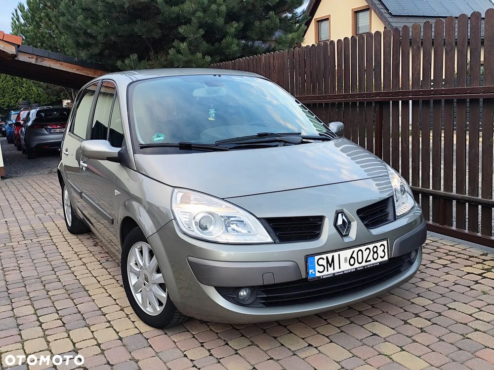 Renault Scenic 1.6 16V Confort Expression - 30