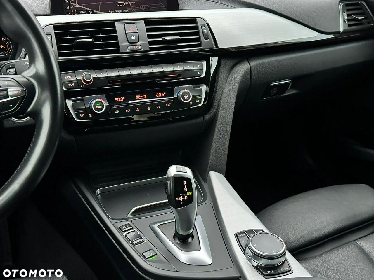 BMW Seria 3 - 22