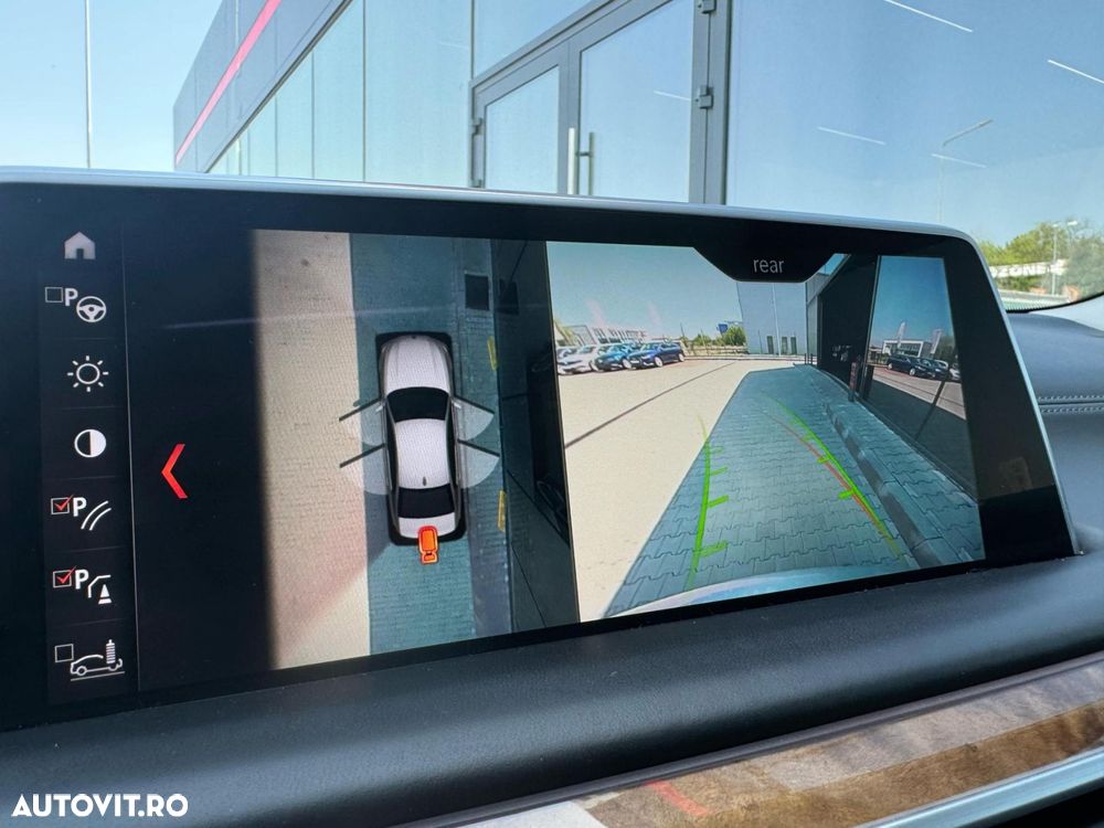 BMW Seria 7 740d xDrive - 16