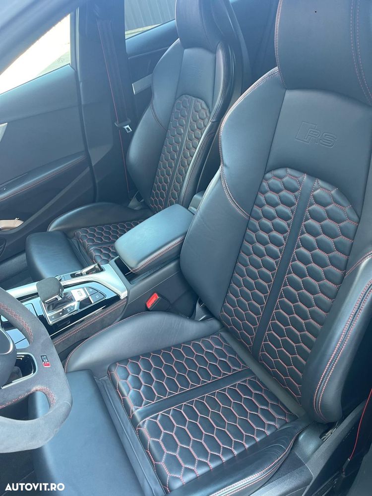 Audi RS4 - 7