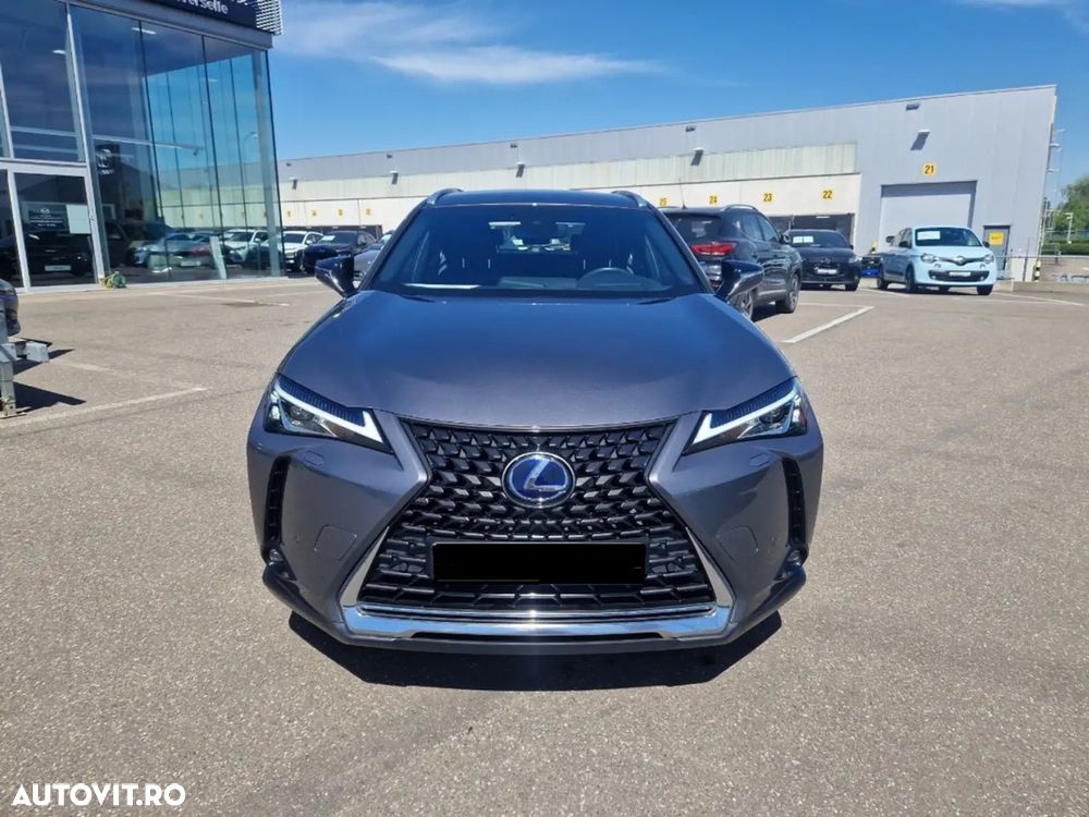 Lexus UX 250h E-FOUR Luxury ML - 2