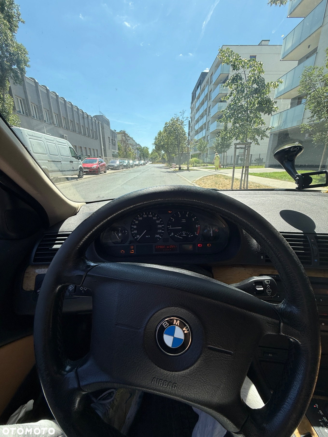 BMW Seria 3 318i - 3