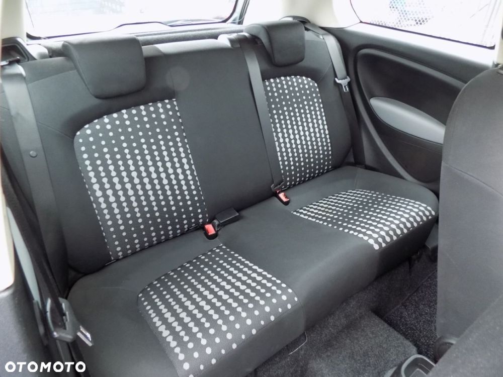 Fiat Grande Punto - 8