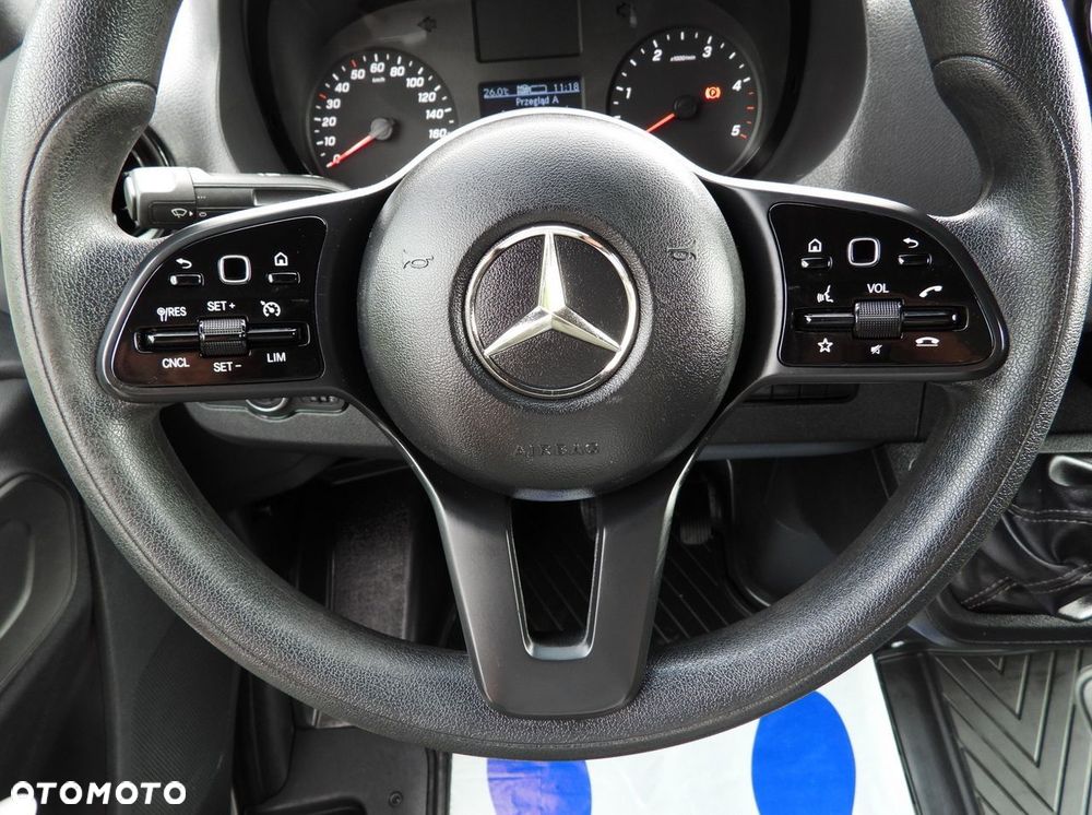 Mercedes-Benz SPRINTER 515 KONTENER WINDA 8 PALET TEMPOMAT BLIŹNIACZE KOŁA KLIMATYZACJA  150KM - 29