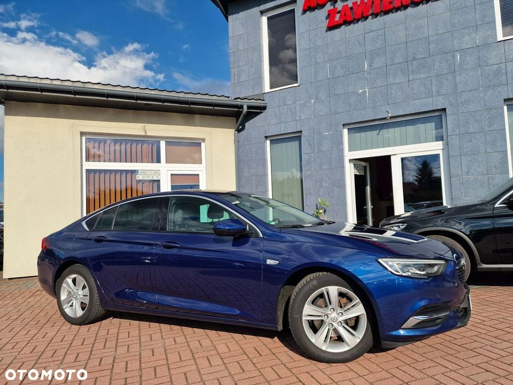 Opel Insignia - 12