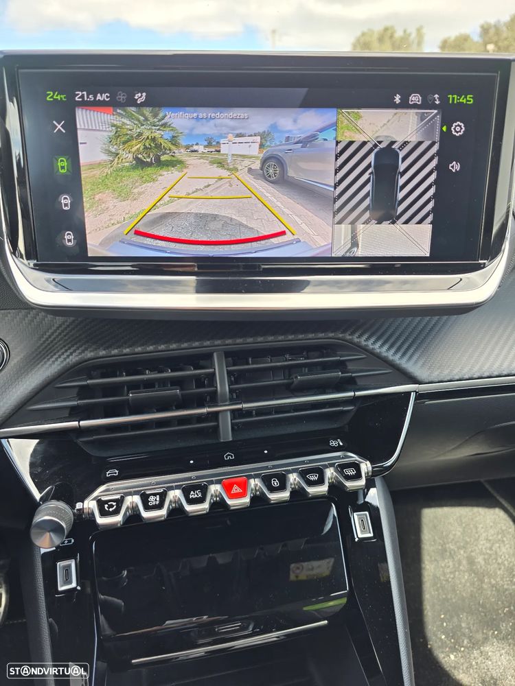 Peugeot 2008 PureTech 130 EAT8 GT - 9