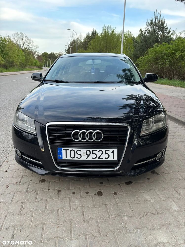 Audi A3 Sportback 1.6 TDI DPF Attraction - 2