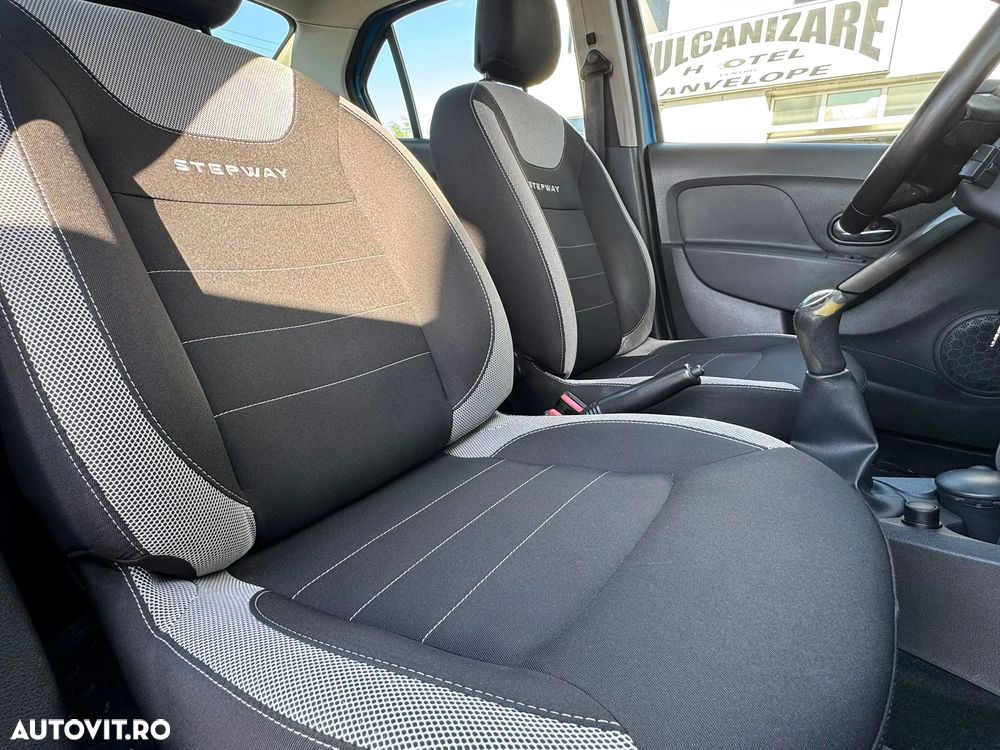 Dacia Logan Stepway 0.9 TCe - 24