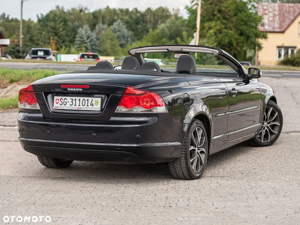Volvo C70 2.4i Momentum - 9