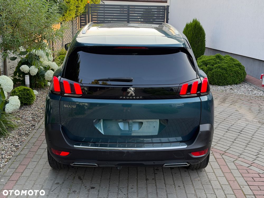 Peugeot 5008 - 7