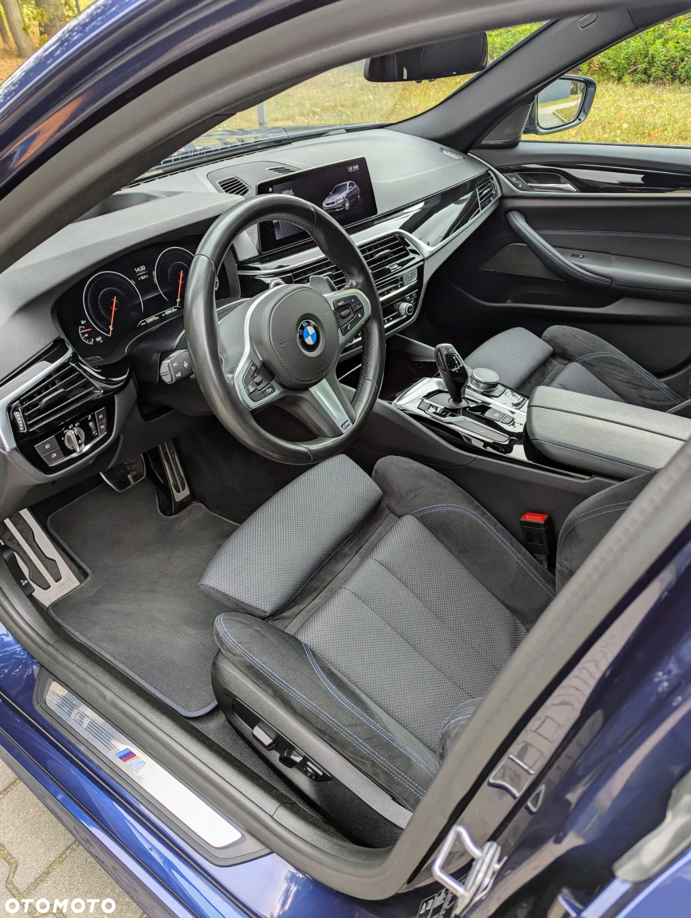 BMW Seria 5 530i GPF xDrive M Sport sport - 12