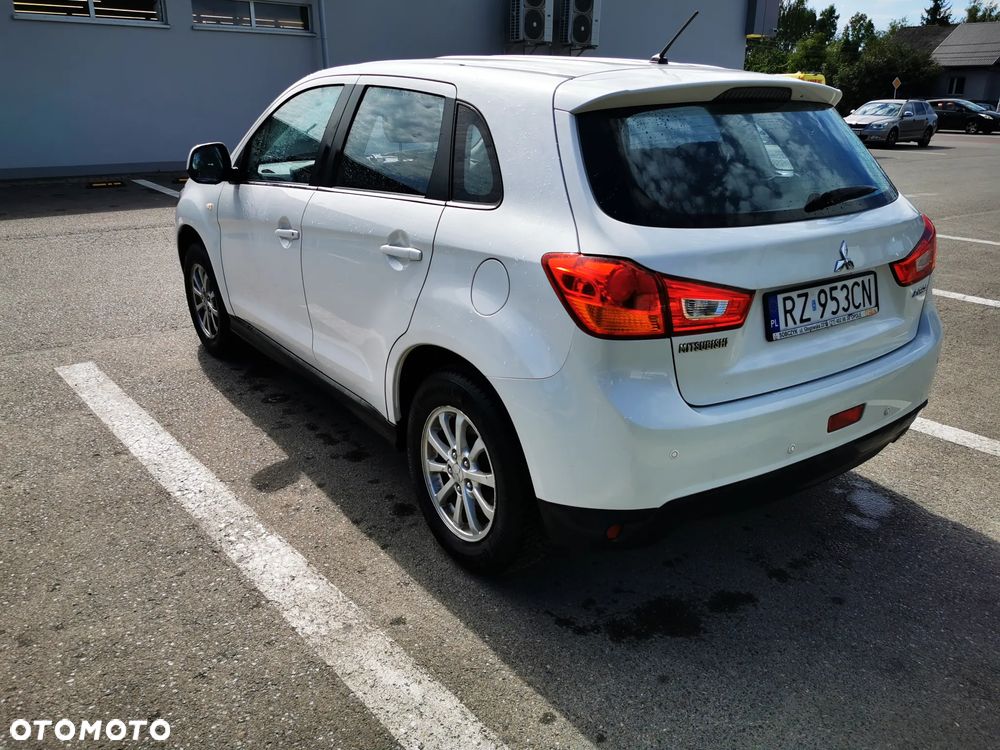 Mitsubishi ASX 1.6 Invite EU6 - 10