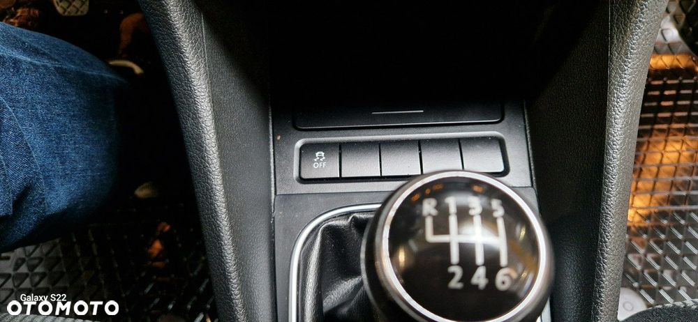 Volkswagen Golf - 17