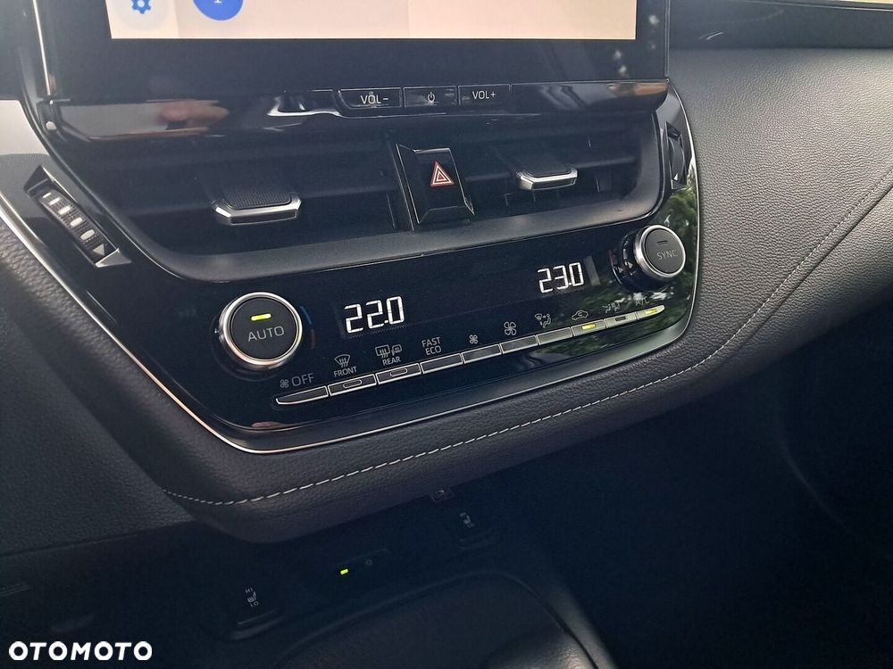 Toyota Corolla 1.8 Hybrid GR Sport Dynamic - 24