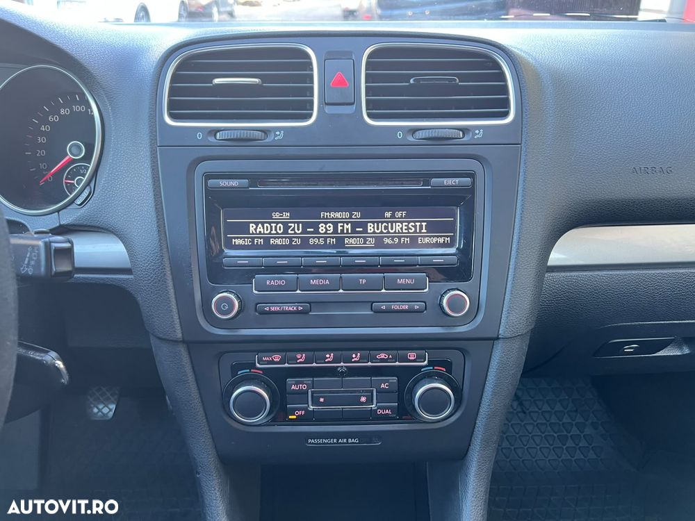 VOLKSWAGEN Golf 2012 — imagine 17