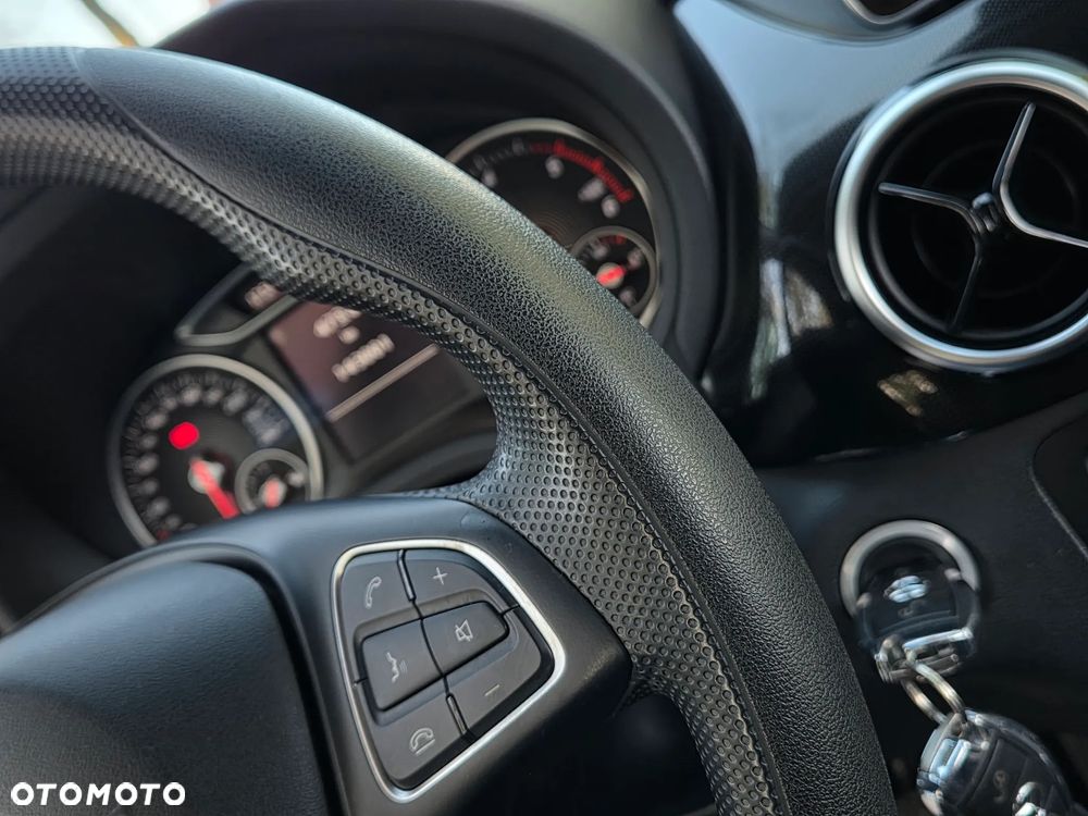 Mercedes-Benz Klasa B 180 d BlueEFFICIENCY Edition - 30
