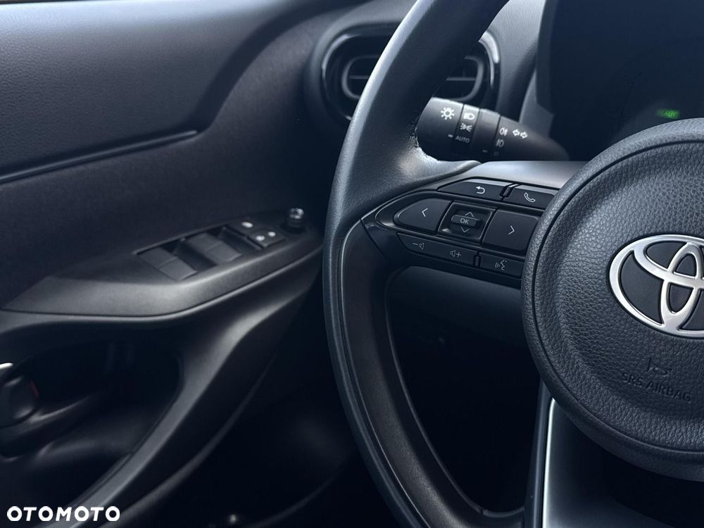 Toyota Yaris Cross Hybrid 1.5 Comfort - 17