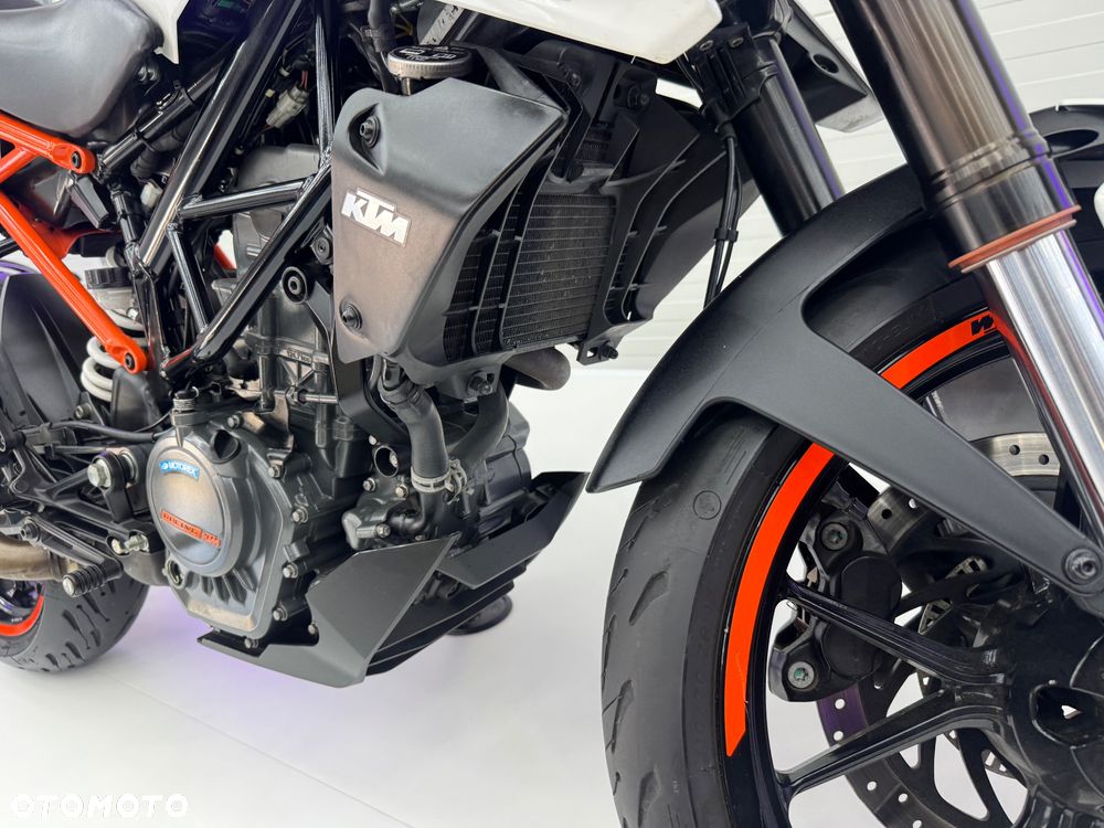 KTM Duke - 14