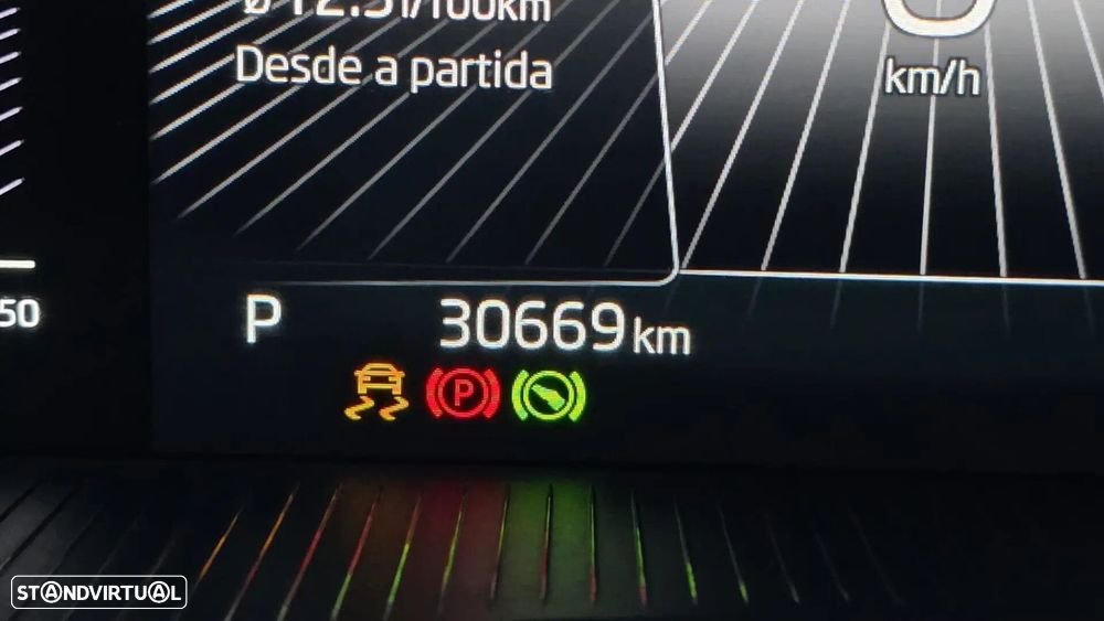 Skoda Kamiq 1.0 TSI Style DSG - 42