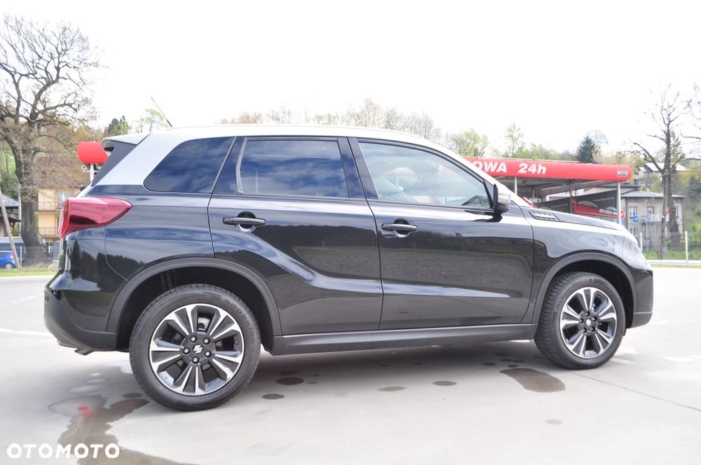 Suzuki Vitara 1.4 Boosterjet Hybrid Comfort+ - 37