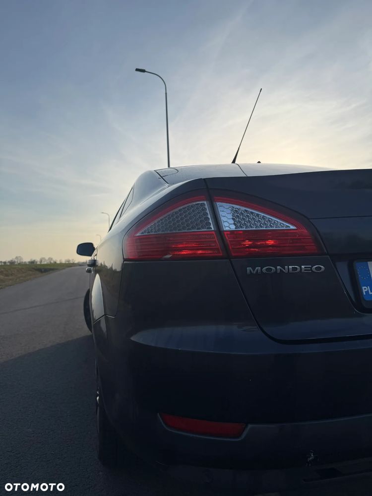 Ford Mondeo 1.8 TDCi Ghia X - 10