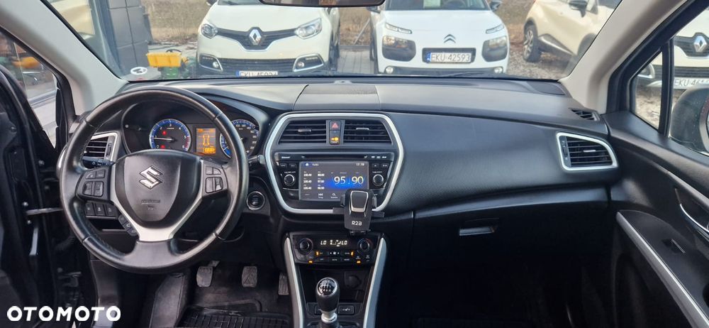 Suzuki SX4 S-Cross 1.6 DDiS 4x2 Comfort - 18