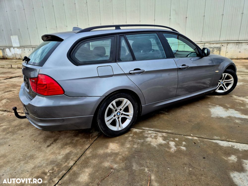 BMW Seria 3 320d - 3